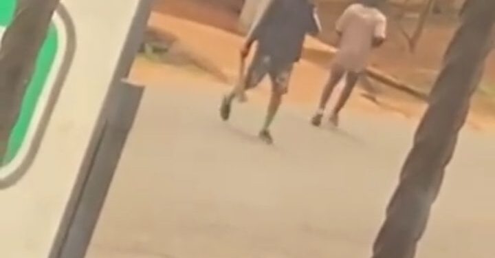 BREAKING: Gunmen Invade Agulu, Sack Soldiers from Checkpoint