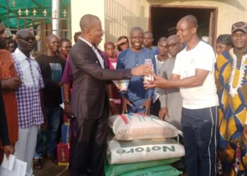 262 Farmers Get FGN/IFAD Agric Inputs In Anambra