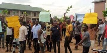 Why Anambra Commissioner Masterminded My Impeachment, Onyeagolu, ex-Isuoniocha PG