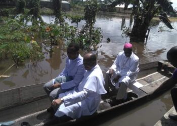 Anambra Flood: Archbishop Okeke Visits Submerged St Patrick’s Parish In Ogbaru