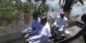 Anambra Flood: Archbishop Okeke Visits Submerged St Patrick’s Parish In Ogbaru