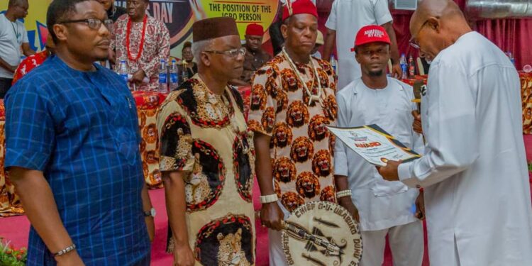 Ohanaeze Ndigbo Honours Emeka Offor For Efforts At Eradicating Polio