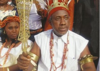 Anambra: Igwe Iweka Suspends Palace Secretary Over Contempt Of Court 