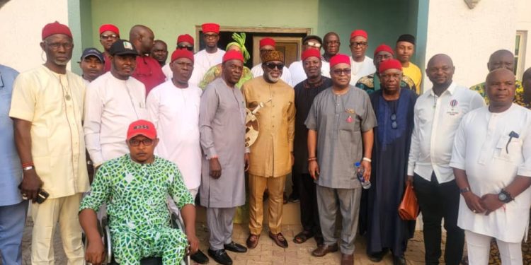Insecurity: Prof. Okonkwo Meets Anambra APC Leaders On Strategies To Salvage Anambra 