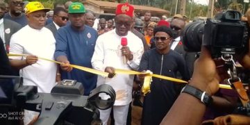 Soludo Inaugurates 400 Solar Street Lights,, Urges Partnership For Development