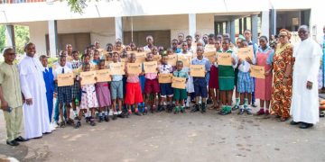 Catholic Diocese Of Awka  Doles Out N10m To 81 Indigent Students