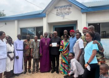 Obi Boosts Anglican Health,  Education Mission In Ogbaru With ₦5M