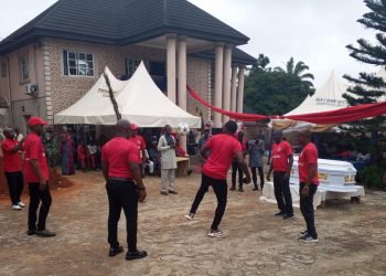 Ex Rangers Unite, Sen. Umeh Hail Veterans As Isiadinso Goes Home