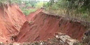 Gully Erosion Sacks 15 Houses, Farmlands In Ekwulummiri, Indigenes Beg Soludo For help