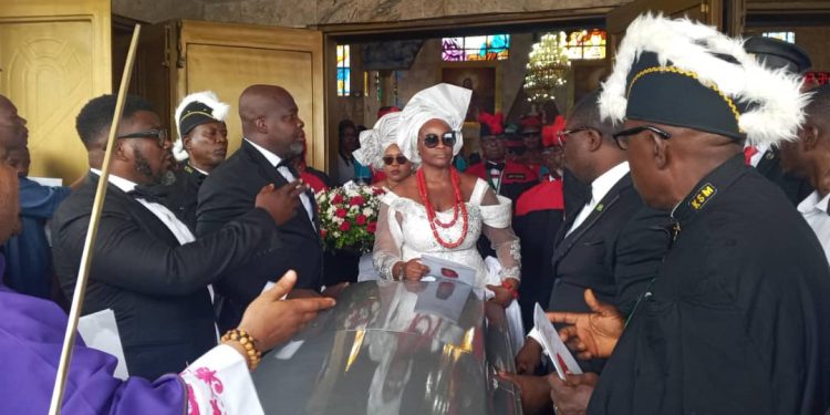 El-rufai, Ihedioha in Anambra As Ex PENCOM Boss Buries Father