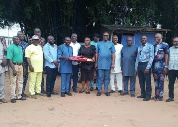 Ojukwu Varsity Staff Celebrate Prof. Ubayionwu On Elevation To SAN