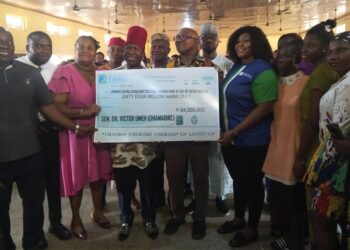 Sen. Umeh Education Foundation Trains 2,320, Disburses N60m to 326 Students 