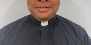 Nigerian Catholic Priest Slumps, Dies While Taking Walk In USA